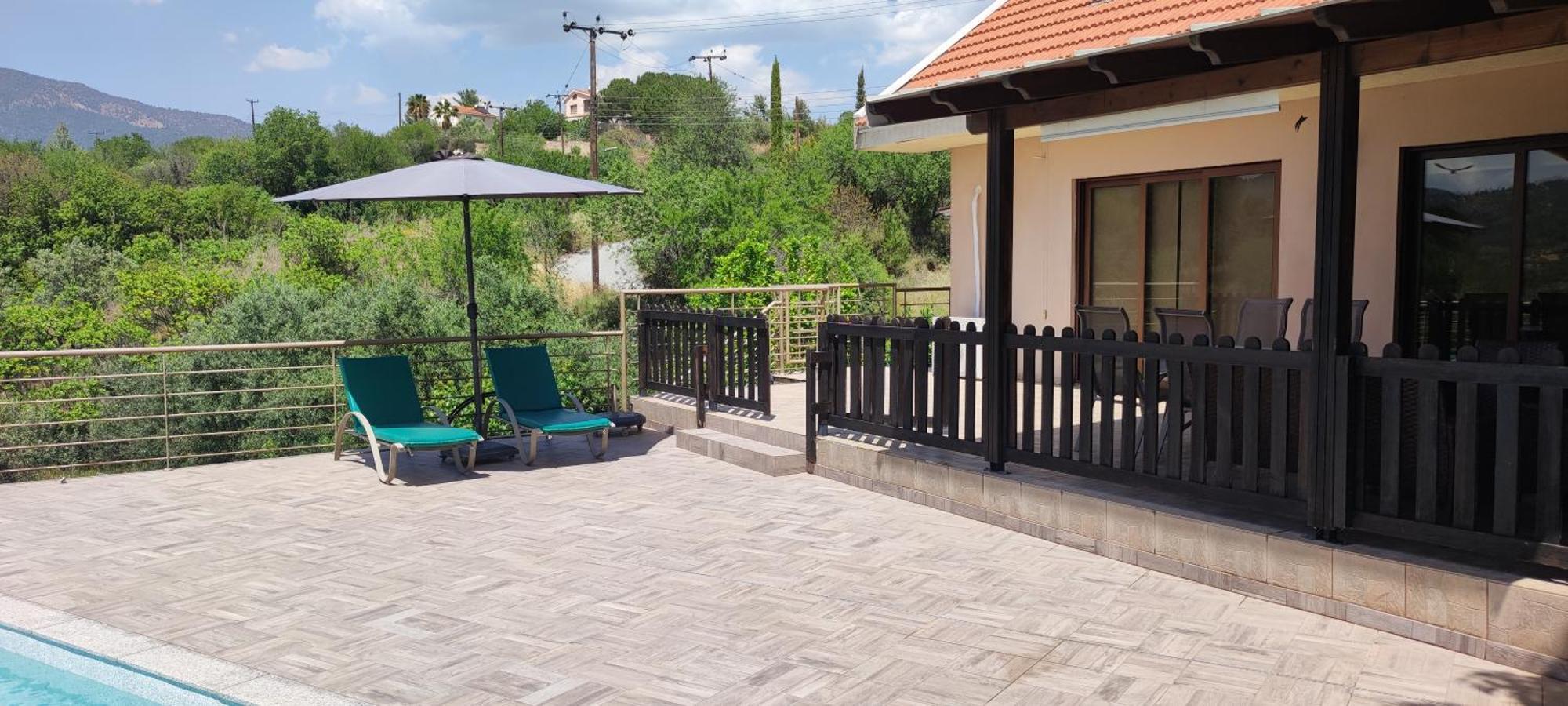 Roses Villa Trimiklini Екстериор снимка